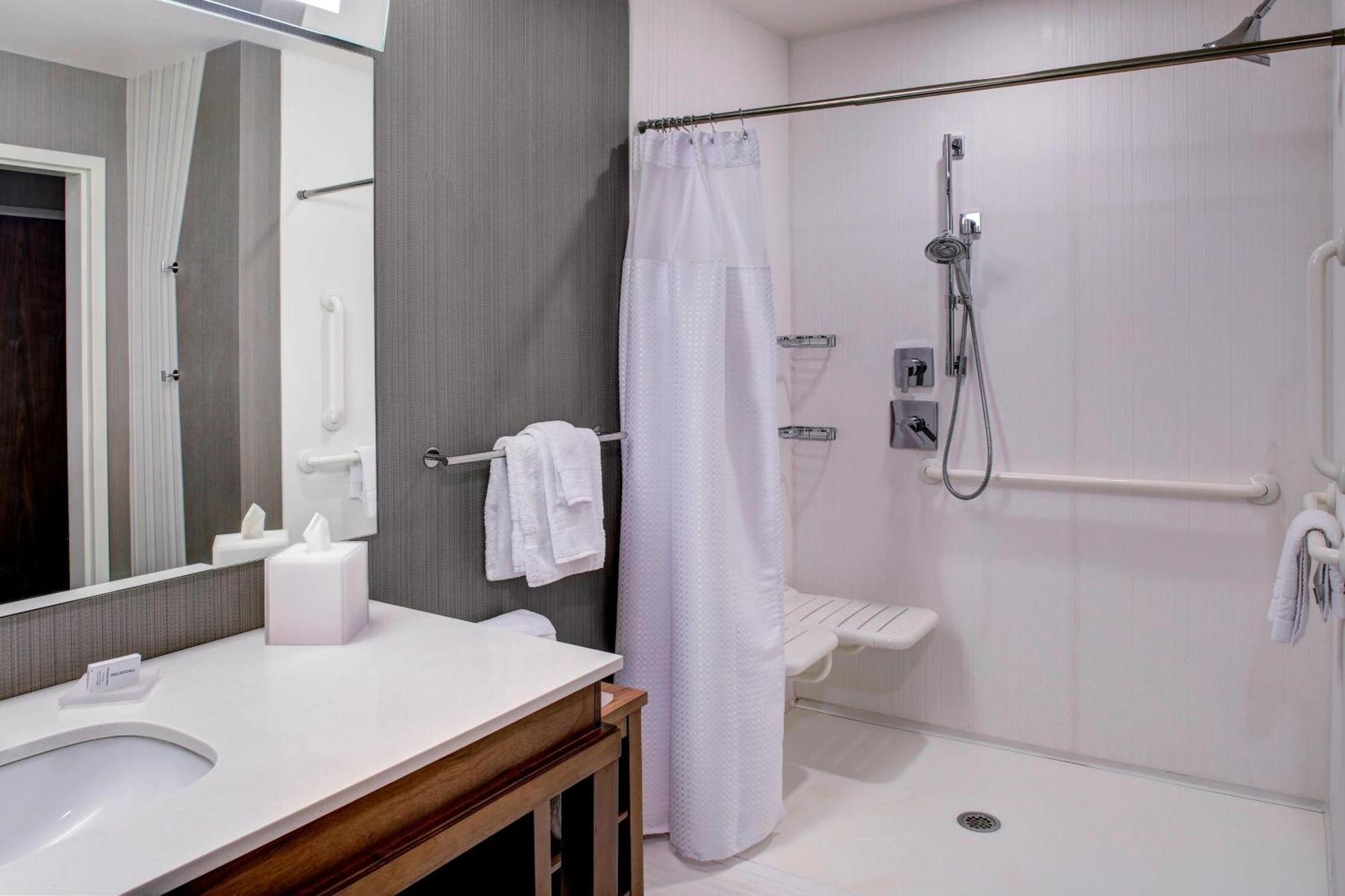 คอร์ตยาร์ด แนชวิลล์ เมาท์ จูเลียต Hotel เมาท์จูเลียต ภายนอก รูปภาพ